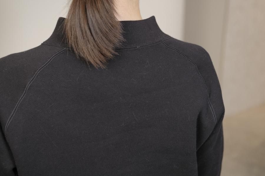 atelier naruse / コットン吊裏毛モックネックスウェット (ブラック