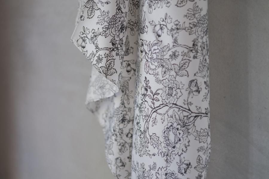 GASA＊|花びらの舞ブラウス - c a b i n e t O N L I N E S T O R E