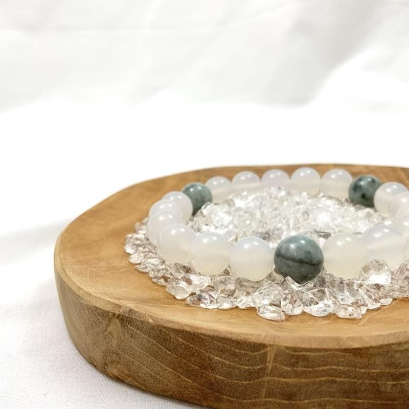 糸魚川翡翠/白めのう ブレスレット 】 国産 天然石 糸魚川翡翠 ひすい