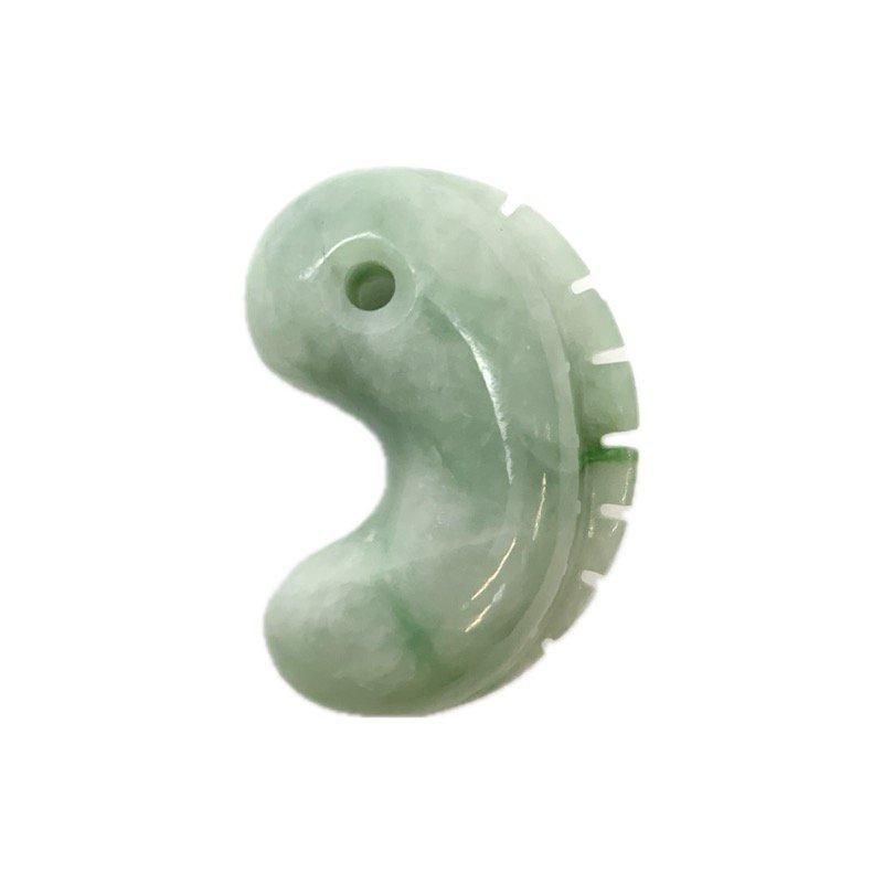 ミャンマー翡翠 勾玉 獣型 】 ひすい ヒスイ Jade 限定品 稀少 レア