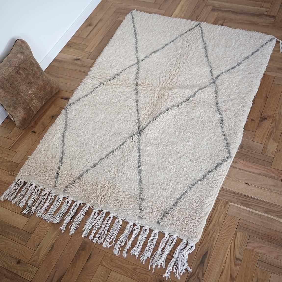 ベニワレン141×100cm【送料無料】 - inie japan | ギャッベやキリム