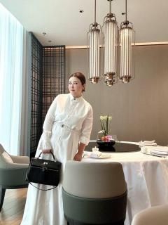 Outlet - Vaqutauxjapan（ヴァクトージャパン大阪ギャラリー公式サイト）