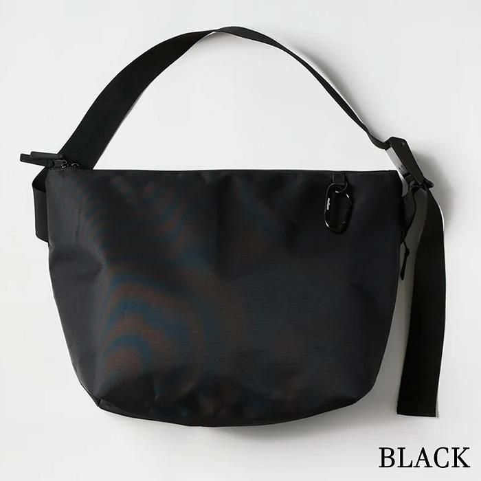 meltum/メルタム NYLON MESSENGER BAG(M)/ナイロンメッセンジャー