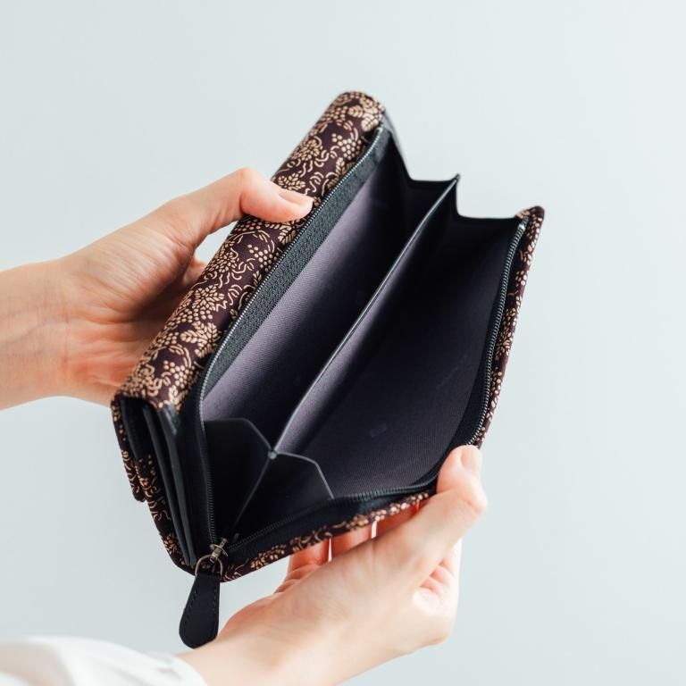 束入S［紫地×白漆×ぶどう］：印傳屋公式オンラインショップ｜INDEN-YA