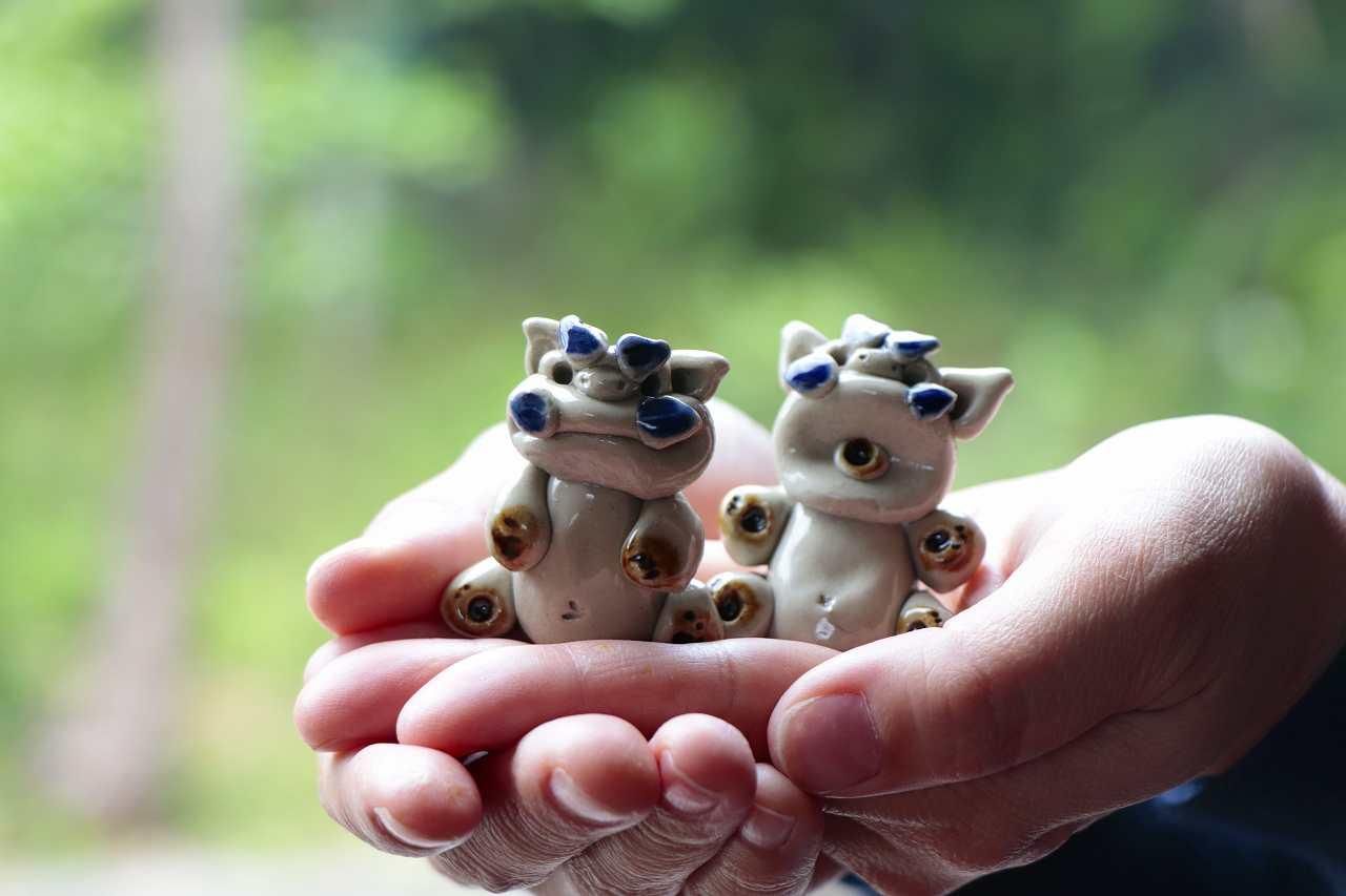 ミニペアシーサーA | 可愛く彩る設置 - 育陶園 やちむんの窯元｜沖縄の