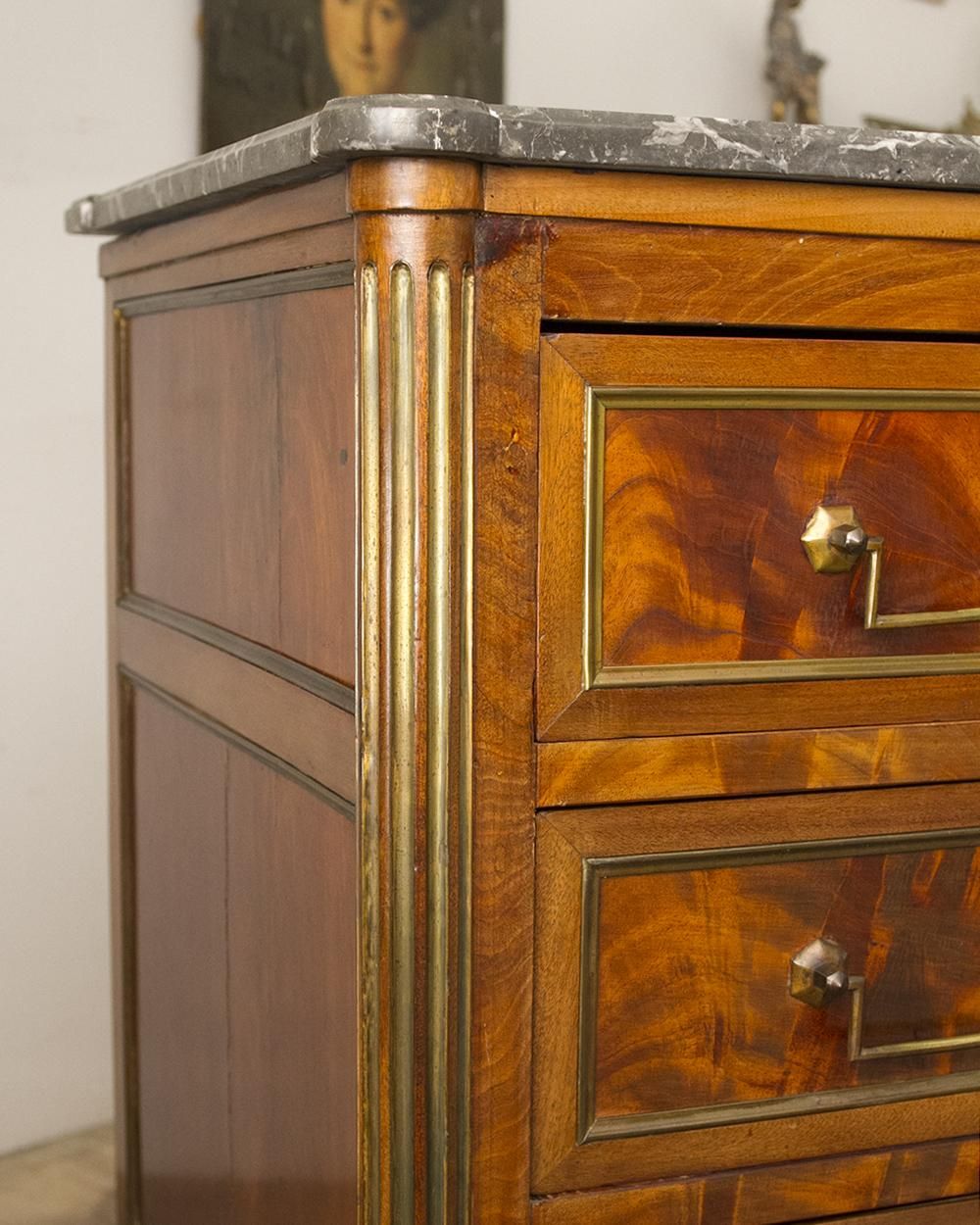 フランスアンティーク大理石天板のチェスト｜Antiques Knock
