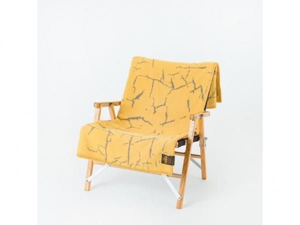 NATURAL MOUNTAIN MONKEYS HOTEL BLANKET - STANDARD point