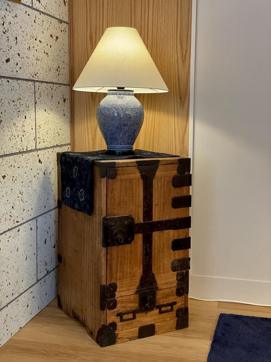 総桐行商（背負）箪笥 / Peddler's Paulownia Chest - OKURA ORIENTAL