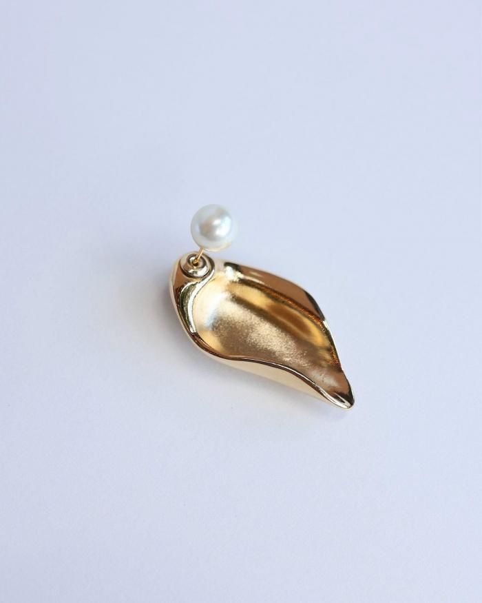 Mame Kurogouchi：Organic motif Brass Earrings - GOLD - ORANN