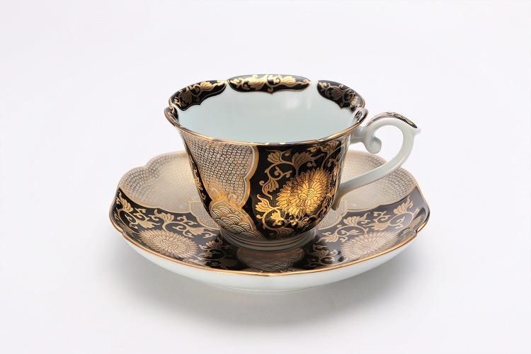 徳幸窯 黒地金彩菊華紋紅茶碗