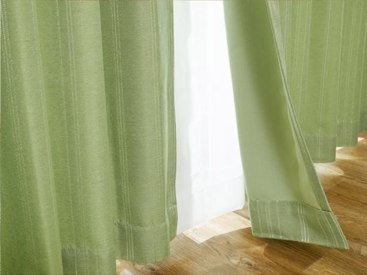 シンプルなストライプ柄がおしゃれな遮光2級カーテン 『サウス