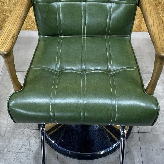 完売【中古】ビューティガレージ 【カフェラウンジ】スタイリング