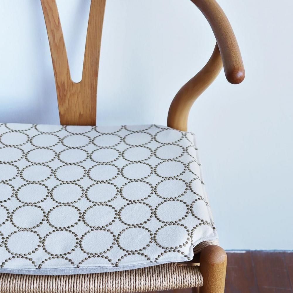 Yチェア専用シートクッション/ミナ ペルホネン グレー・エクリュ