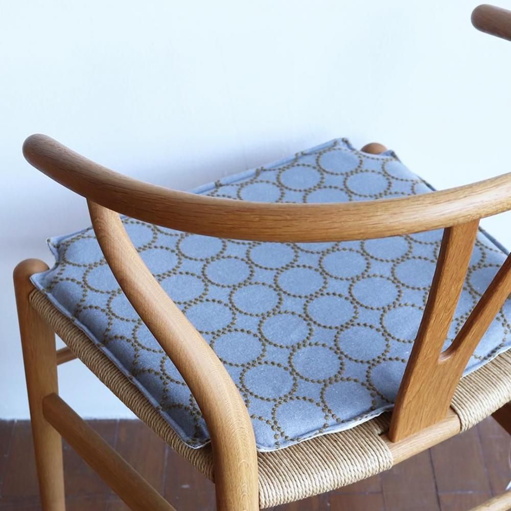 Yチェア専用シートクッション/ミナ ペルホネン グレー・エクリュ