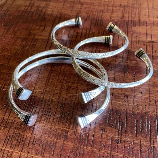 TOUAREG SILVER】トゥアレグシルバー 999 バングル BANGLE A12