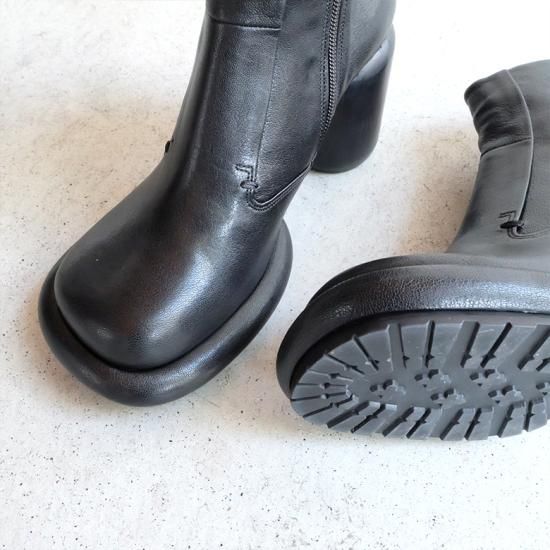 MANA マナ 本革 ヒールショートブーツ （mana535370）