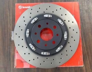 BREMBOフローティングフロントドリルドブレーキローター - フィアット