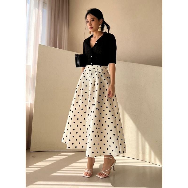 エレガントな水玉フレアスカート | ロングスカート - orubia