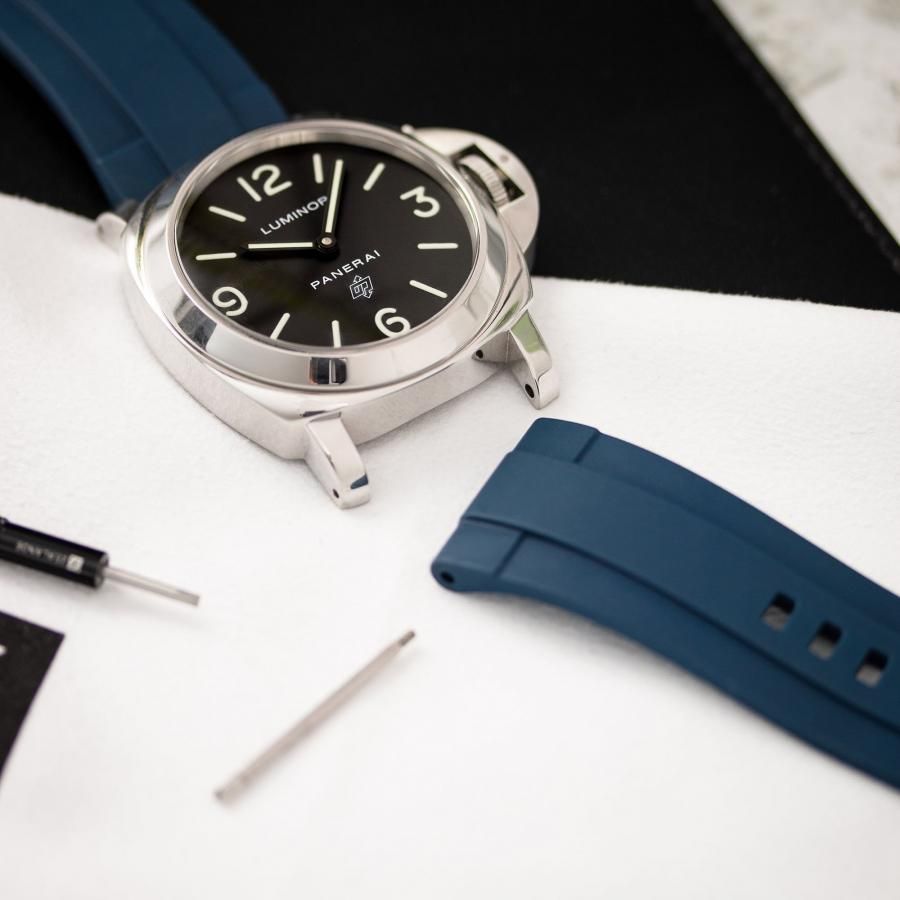 パネライ ルミノール ベース ロゴ用ラバーベルト/ for Luminor Base