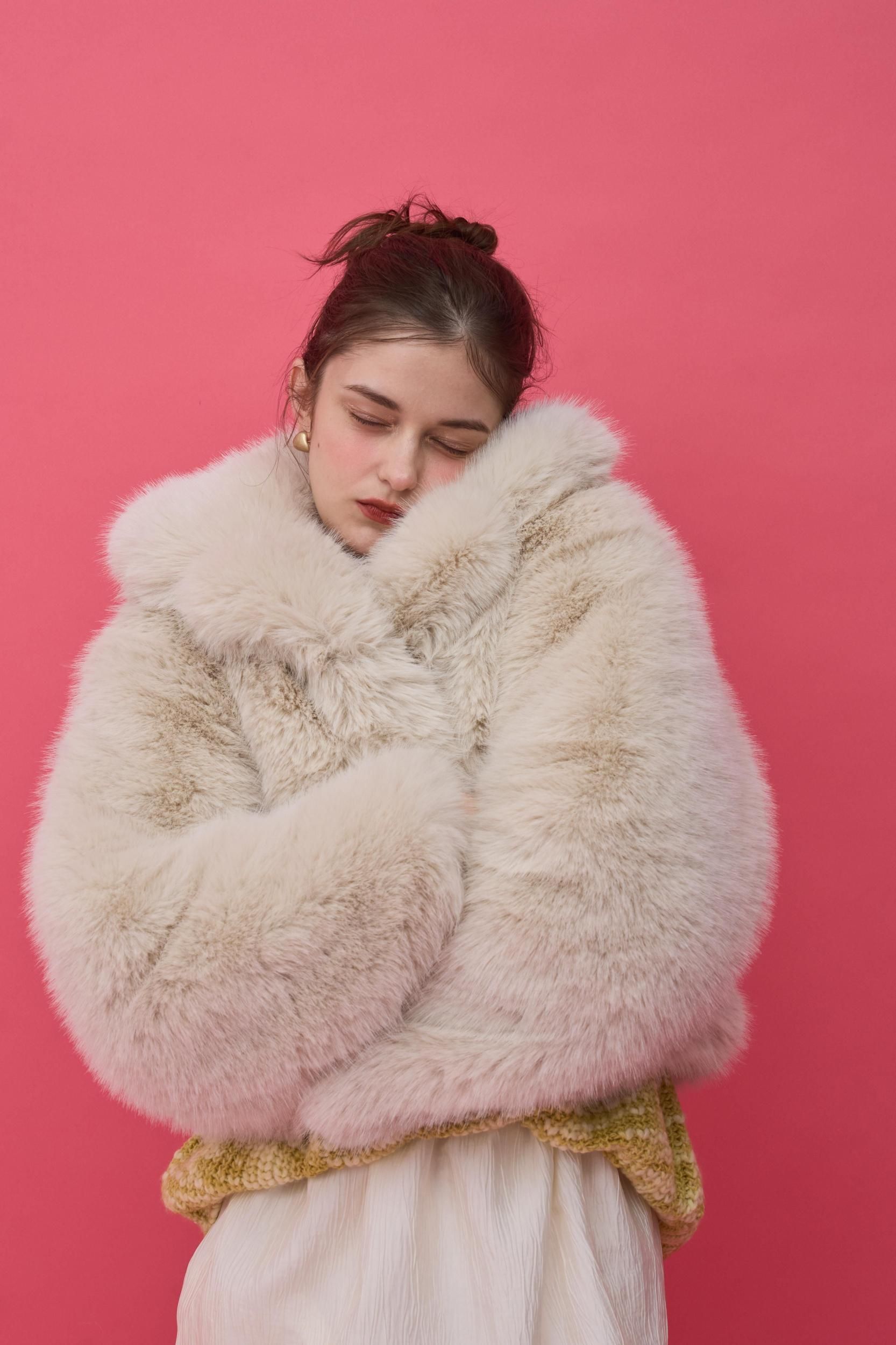 ボリュームエコファーコート（IVORY） - PINUE