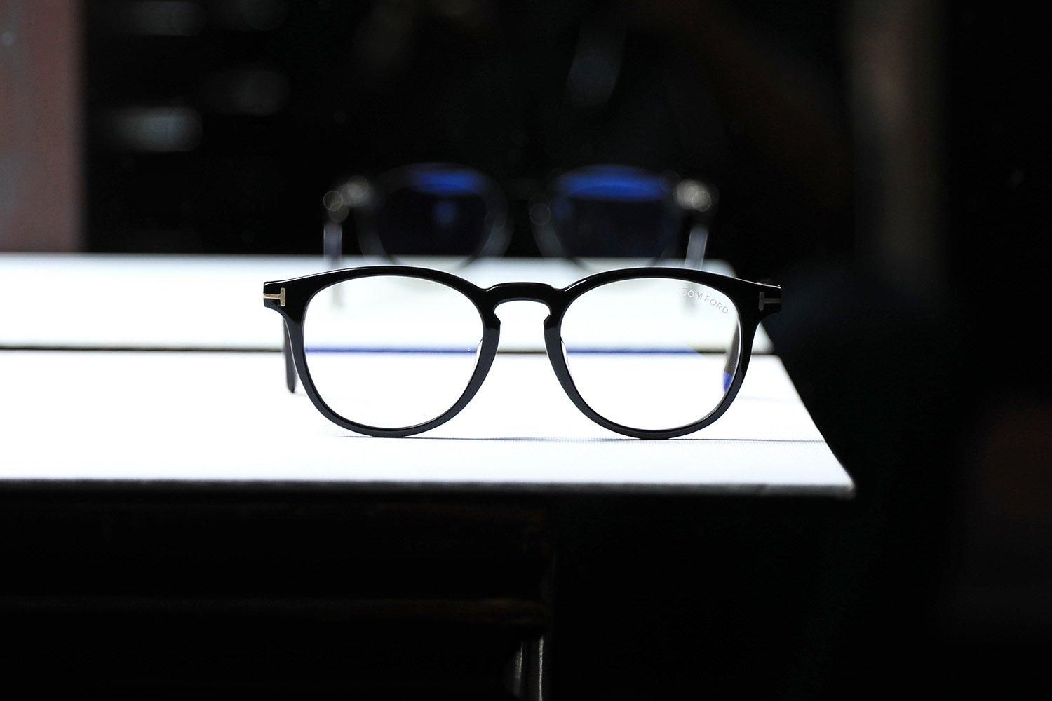 トムフォードTOM FORD サングラスTF58 342 52□20 140 トムフォードTOM