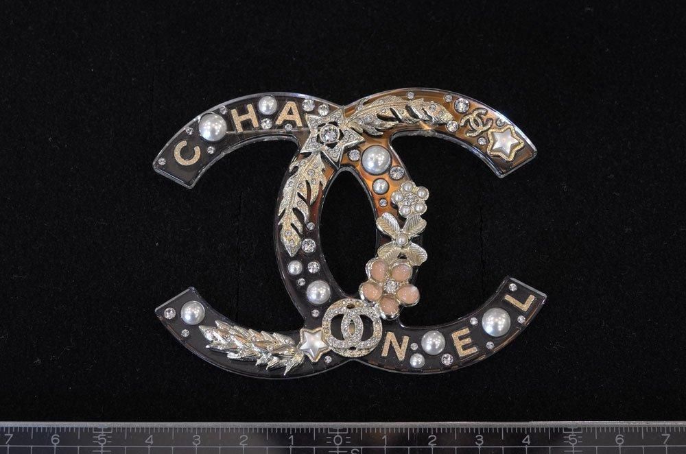 フランスヴィンテージアクセサリーレディース】CHANEL ブローチ2019年