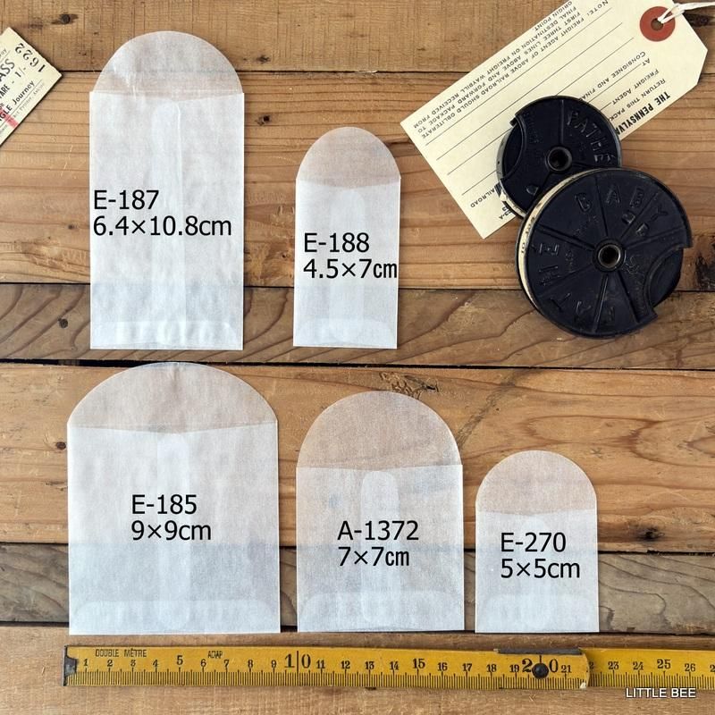 E-185 USA グラシン封筒 L 正方形 9×9cm - LITTLE BEE リトルビー