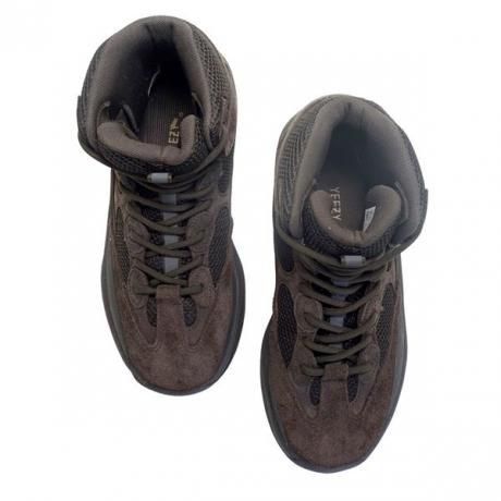 KANYE WEST（カニエ・ウェスト）の YEEZY DSRT BT（イージー デザート