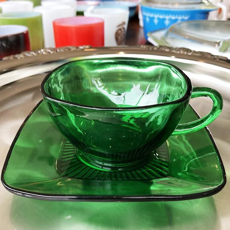 Fire-King ファイヤーキング カップ＆ソーサー チャーム フォレスト