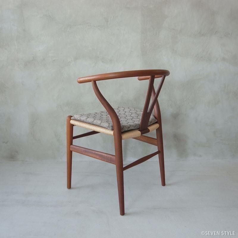 送料無料】CH24/Yチェア（JPサイズ） | カール・ハンセン＆サン正規