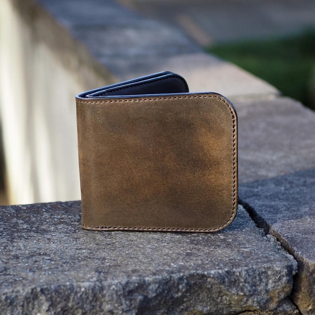 シェルコードバン・コンパクト二折財布/マーブル・D.コニャック