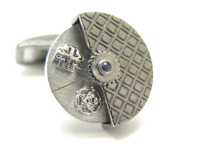 TATEOSSIAN タテオシアン SILVER CORONATION REGALIA SPINNING DISC