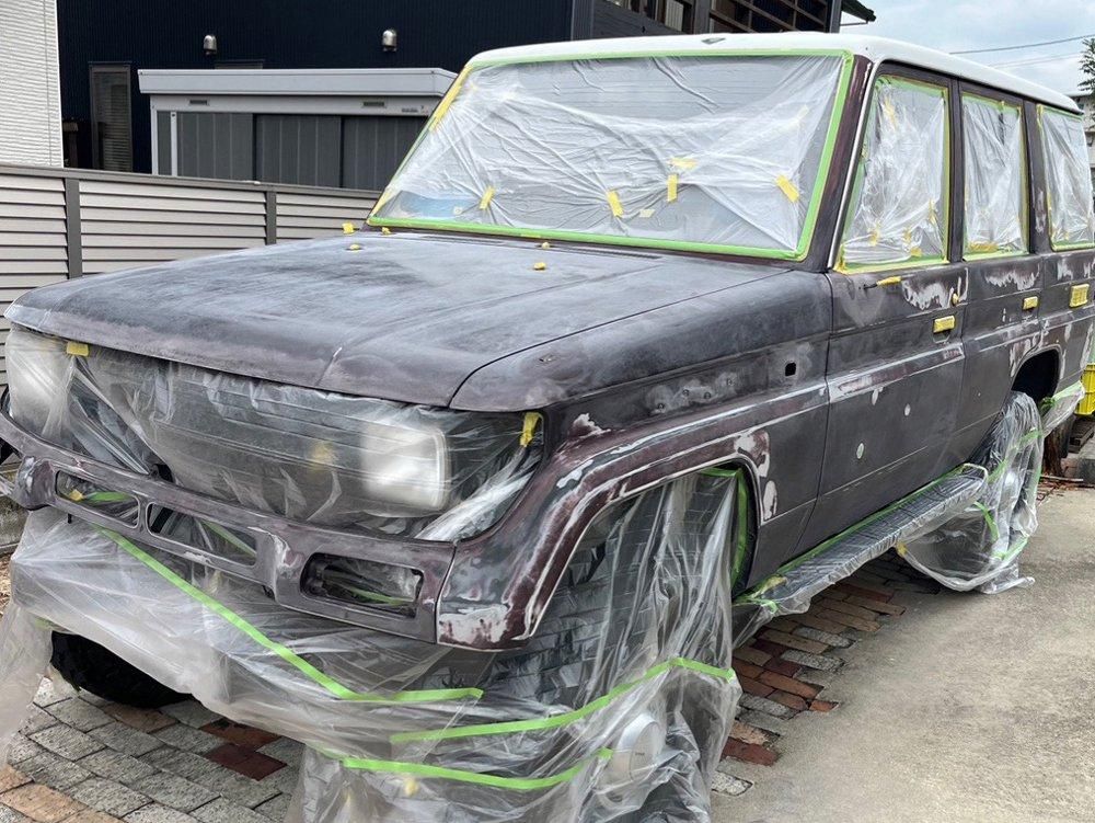 トヨタ ランドクルーザープラド78系をフレンチグレーでオールペン