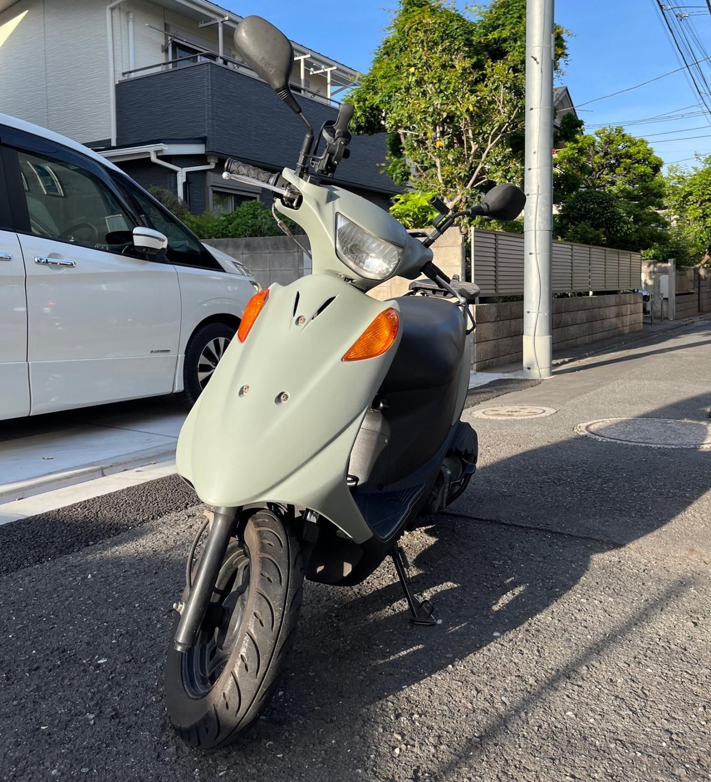 アドレスV125を自分で塗り替えた事例(ゼットグリーン) - 刷毛（ハケ