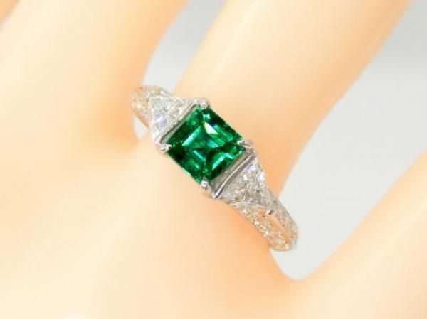 コロンビア産エメラルド ダイヤモンドリング EM 0.71ct F-1 D 1.00ct