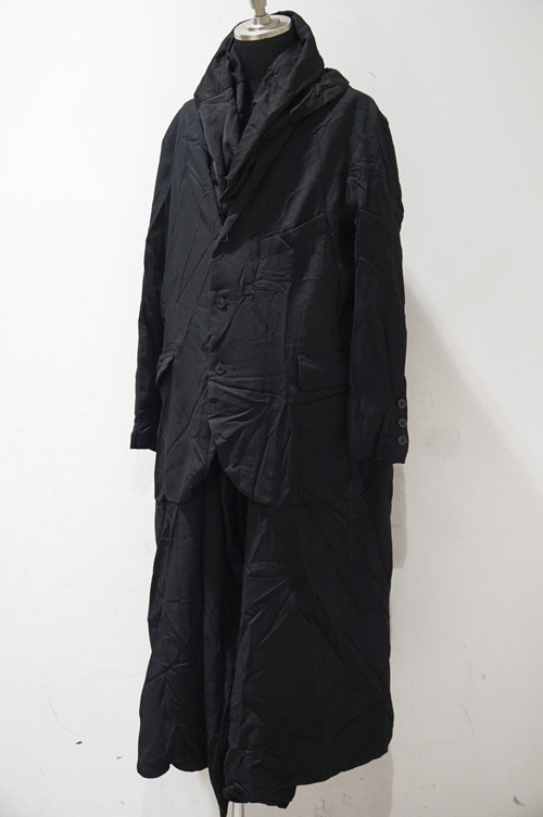 GARMENT REPRODUCTION OF WORKERS（ガーメント リプロダクション オブ