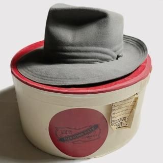 PENNY'S MARATHON - THE FIFTH STREET MARKET