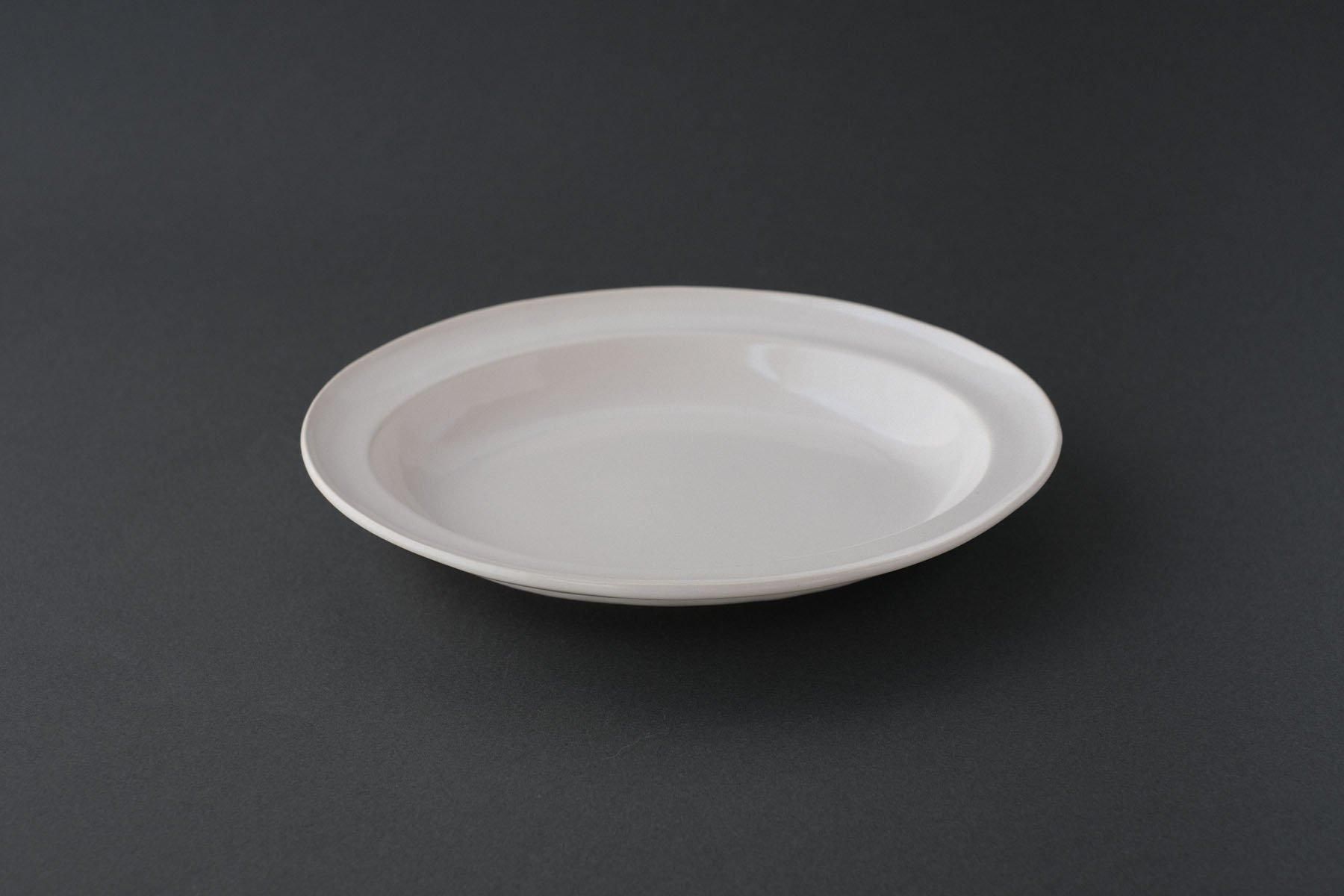オーバル皿M [ 白 ] ／山本拓也
