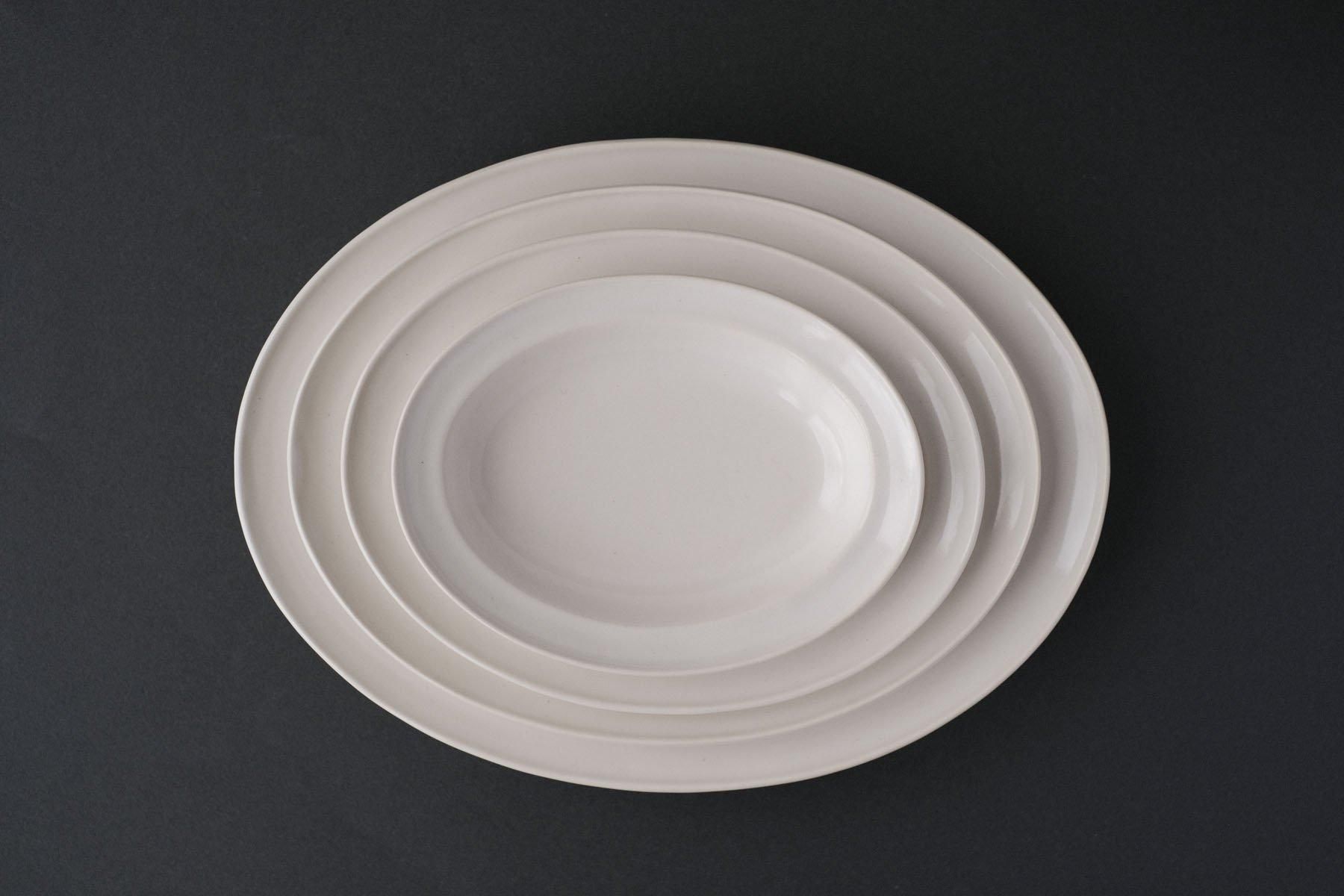 オーバル皿L [ 白 ] ／山本拓也