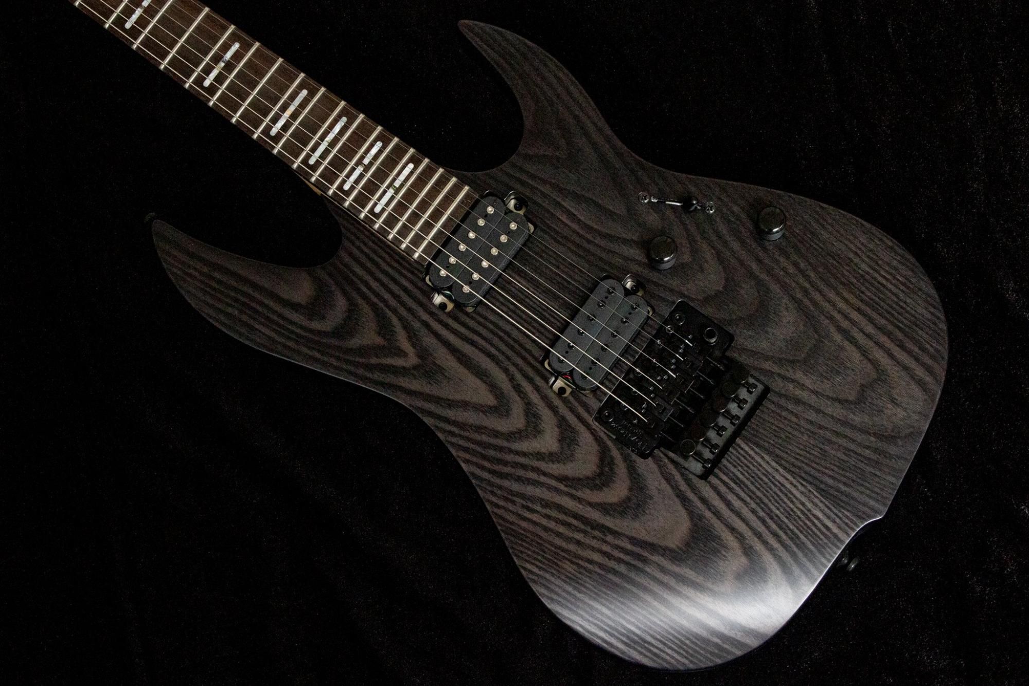 new】Sire / X5 TBK.S #2N24300390 3.83kg【TONIQ横浜】 - Geek IN Box