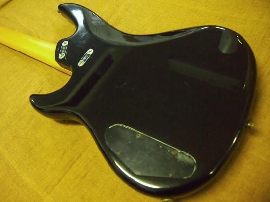 YAMAHA RBX500R Black - Geek IN Box