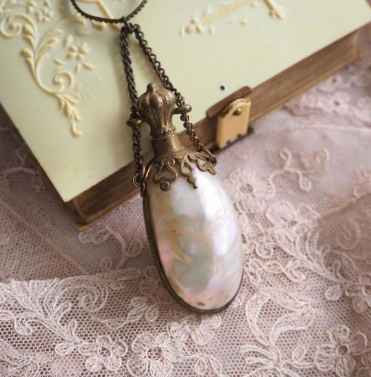 アンティーク 香水瓶 | フランス19世紀 マザーオブパールの香水ボトル