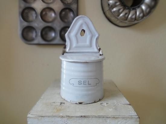 BB社 アンティークホーロー SEL（セル)缶