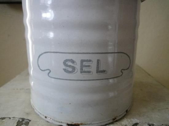 BB社 アンティークホーロー SEL（セル)缶