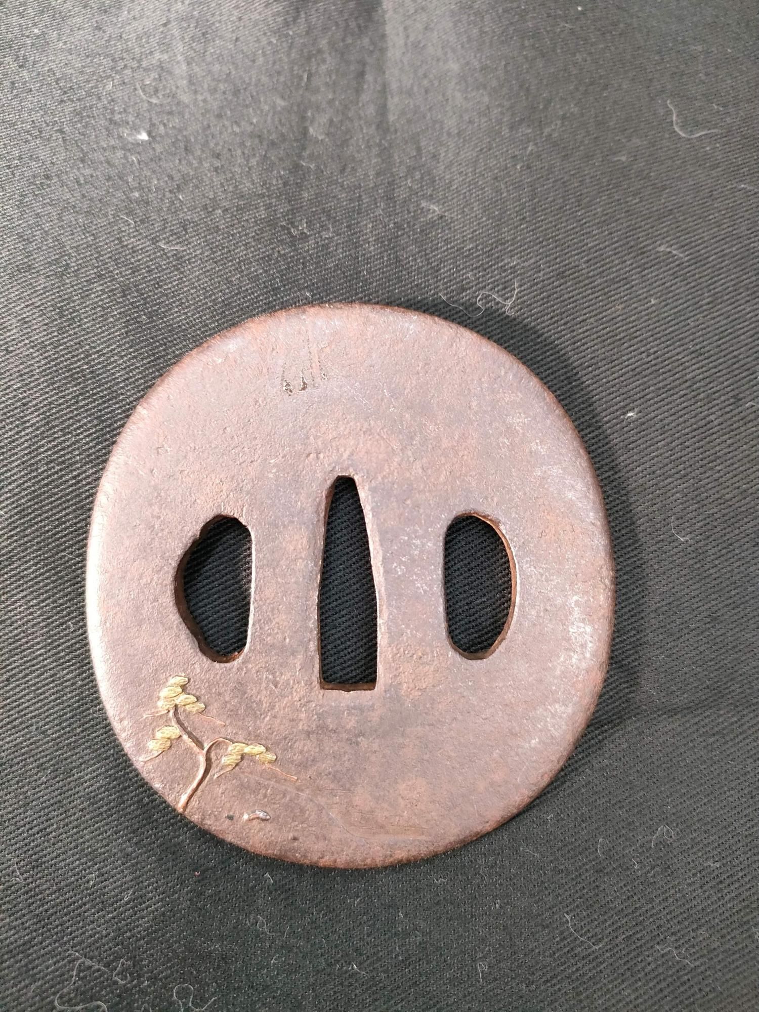 時代 鉄鍔 丸形象嵌鍔（33） - 日本刀｜刀剣や居合道着の通販なら池田