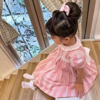 Annafie アナフィー（イギリス） - 一針一針、手刺繍で仕上げた