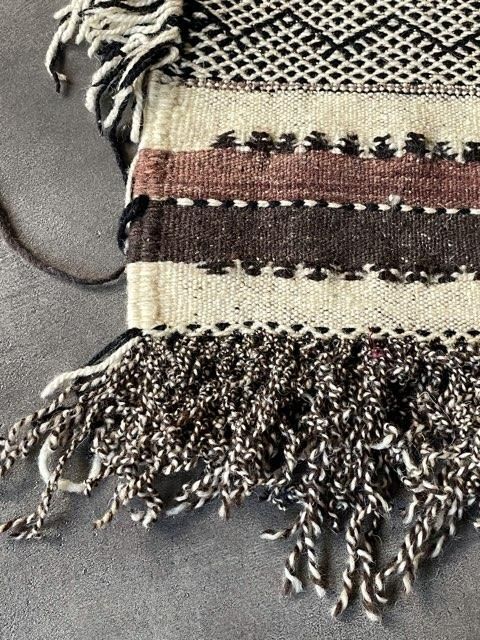 モロッコラグ「ZANAFIザナフィキリム」アトラス産 ウール手織りラグ