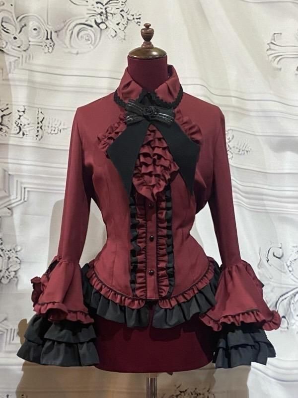 デコラティブネクタイ付き配色切り替え姫袖ブラウス：赤 - MARBLE