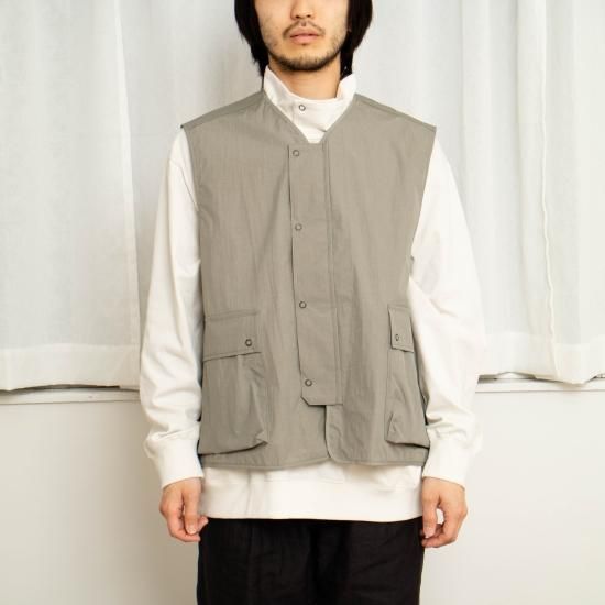 STILL BY HAND スティルバイハンド 「ナイロン素材 スナップボタン