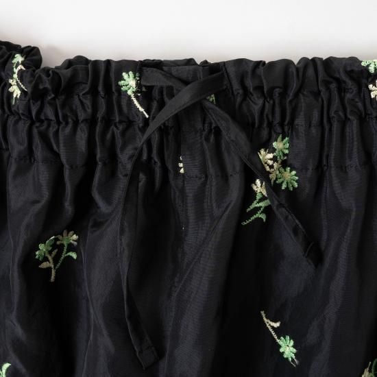 MEYAME メヤメ 「FLOWER EMBROIDERY PANTS (II)」 - WEEKENDER SHOP ANDEL